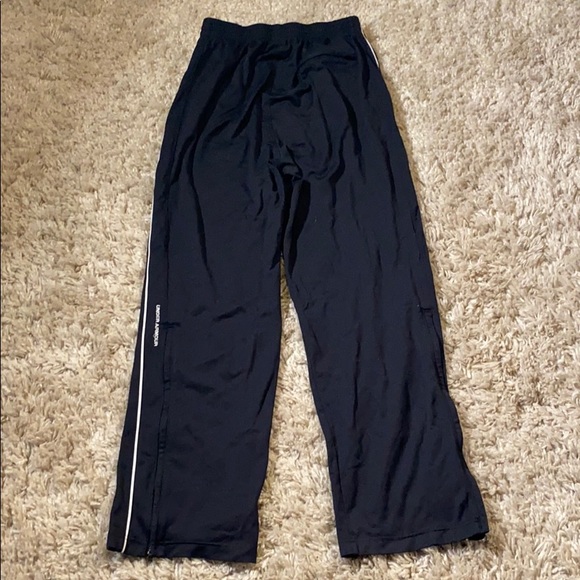 Under Armour Track Pant Sweats with Ankle Zipper - Picture 3 of 5
